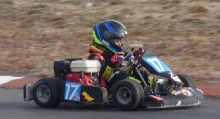 LA ESCUELITA DE KARTING, FUE LA GRAN ATRACCIÓN DEL SÁBADO